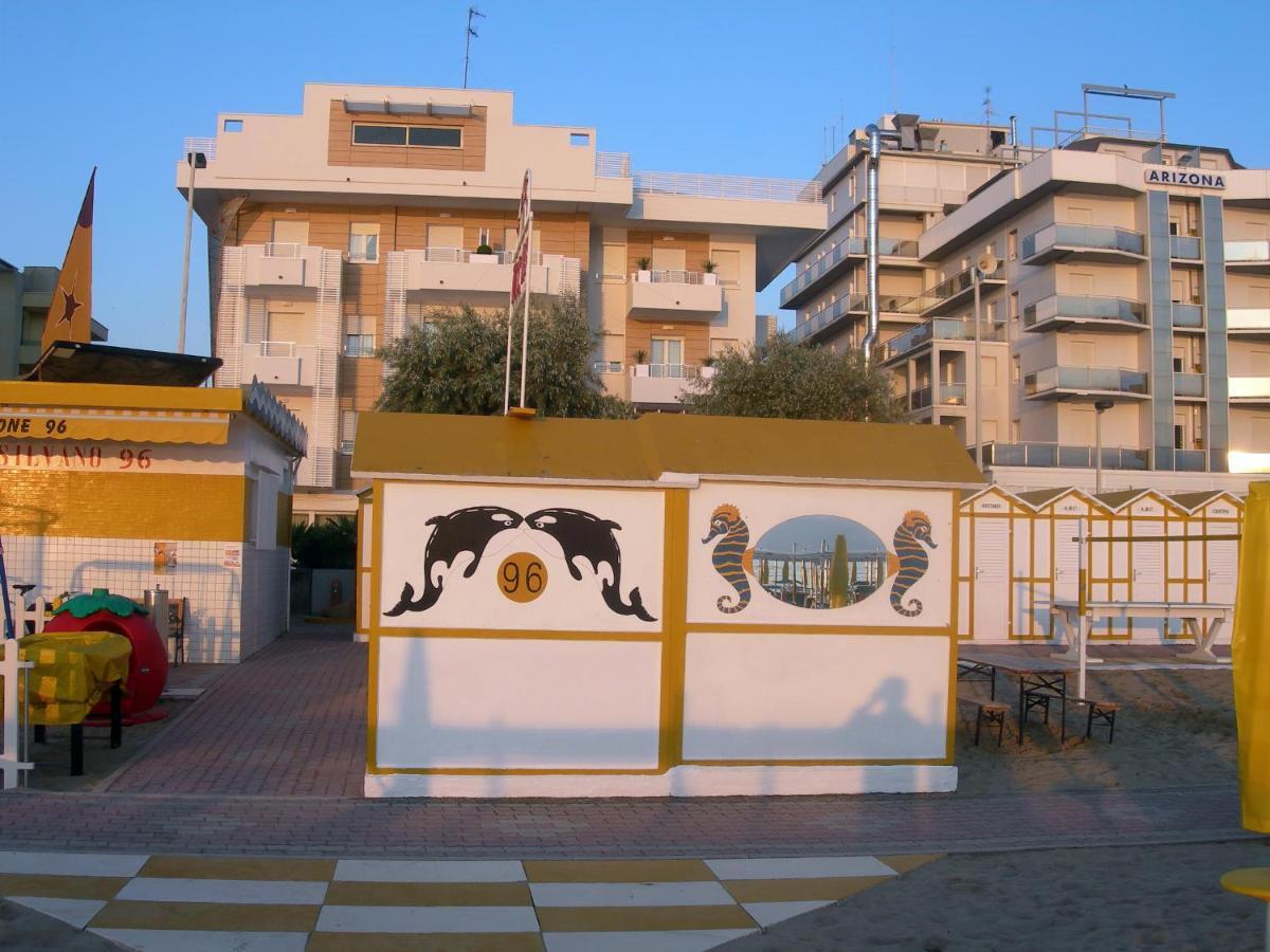 Hotel Cristina Hospitality Centrale (Adults Only) Riccione Exteriör bild