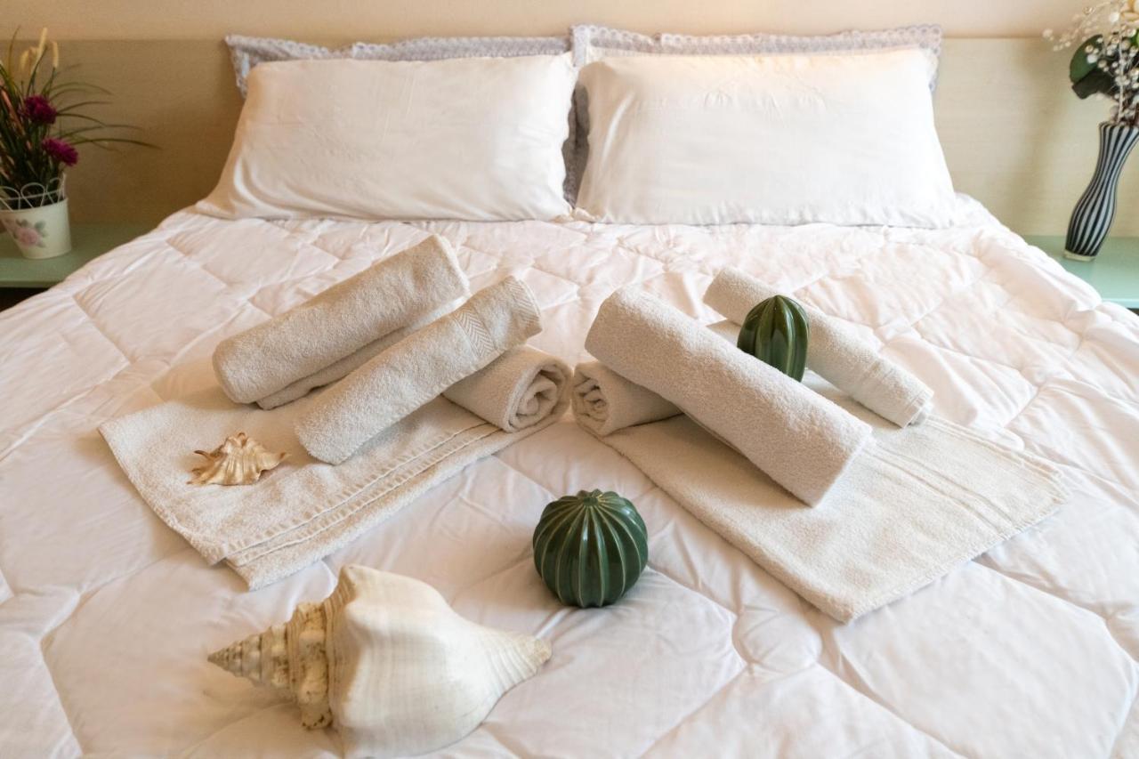 Hotel Cristina Hospitality Centrale (Adults Only) Riccione Exteriör bild